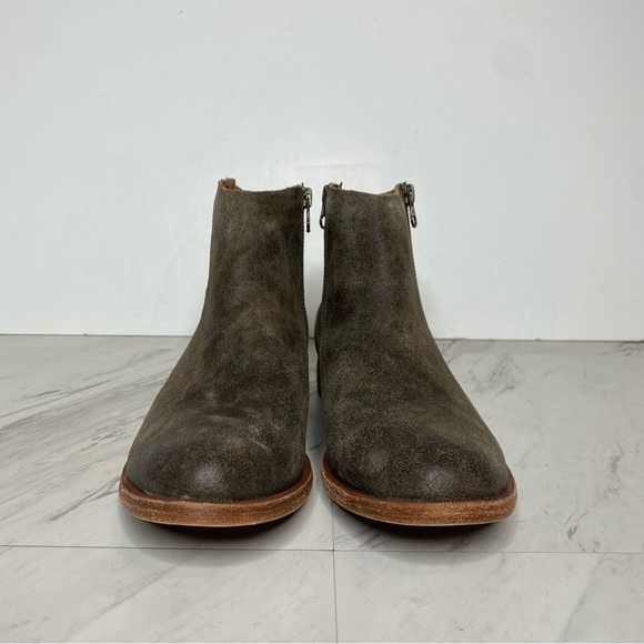 New! Kork Ease Riley Gray Brown Distressed Suede Bootie 7M - Picture 2 of 14
